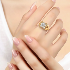 Gold Solitaire Baguette Ring