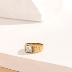 Gold Square Zircon Ring
