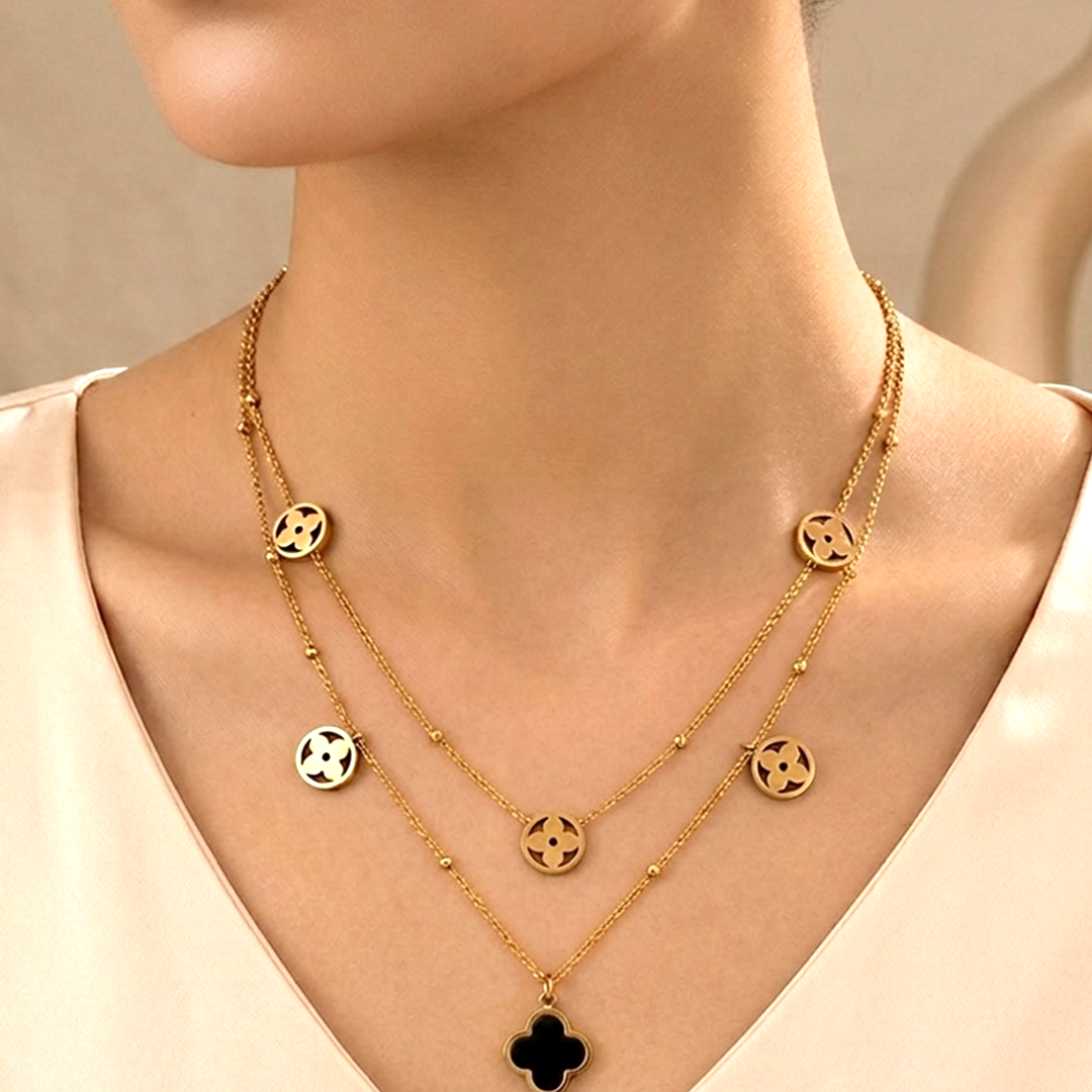 Black Gold Clover Pendant