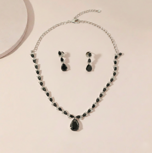 Black Teardrop Jewelry Set