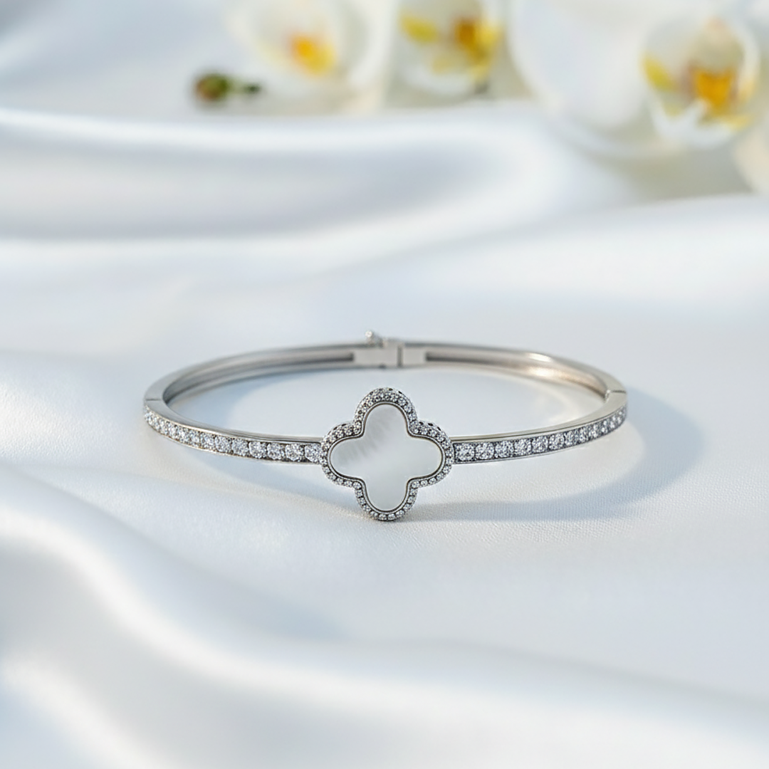 Celestia Clover Bangle