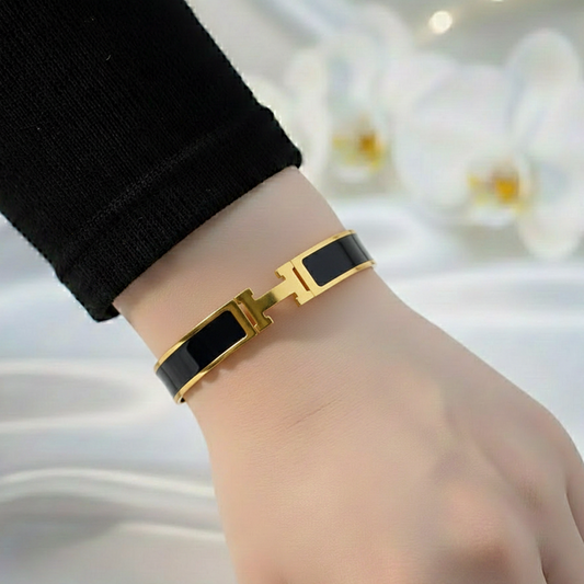 Gold H-Bracelate