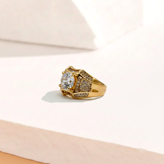 Gold Round Zirconia Ring
