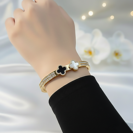 Golden Van Cleef Bracelet
