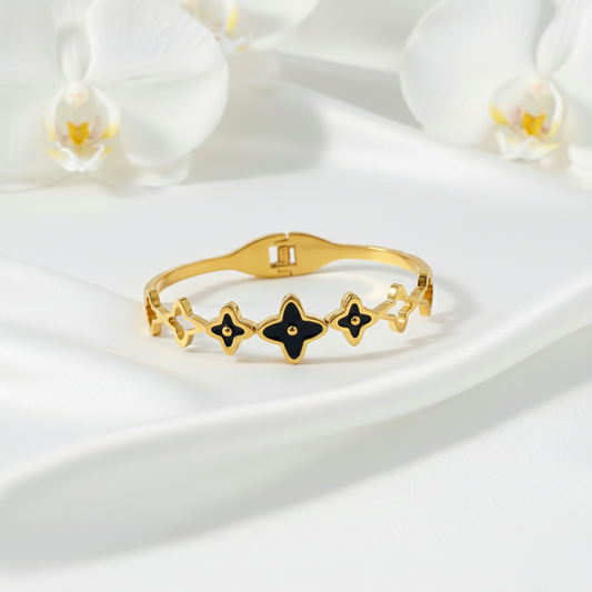 Golden Stellar Cleef Bracelet
