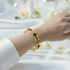 Golden Van Cleef Bracelet
