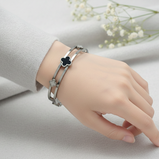 Refined Clover Bangle