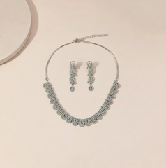 Scallop Pave Locket Set