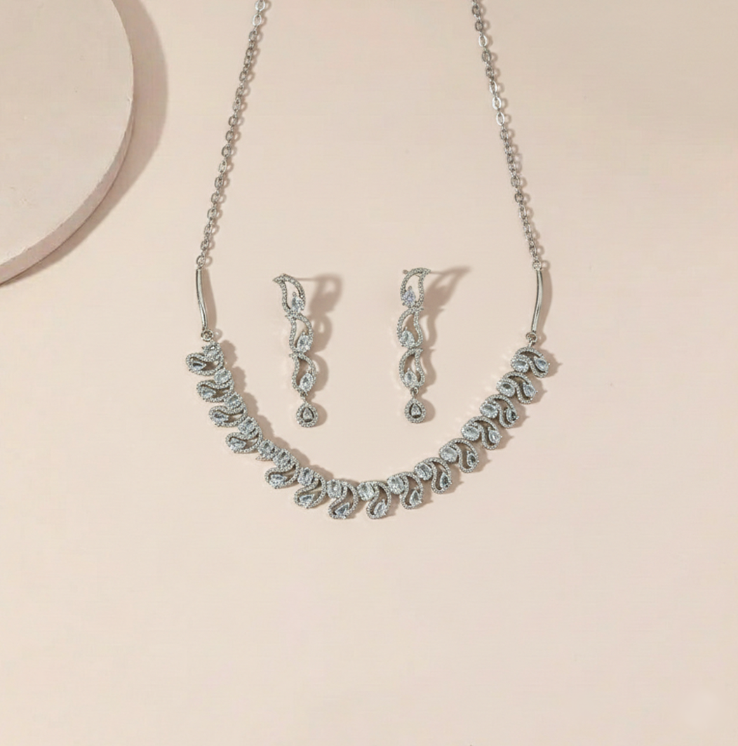 Swirl Leaf Crystal Set