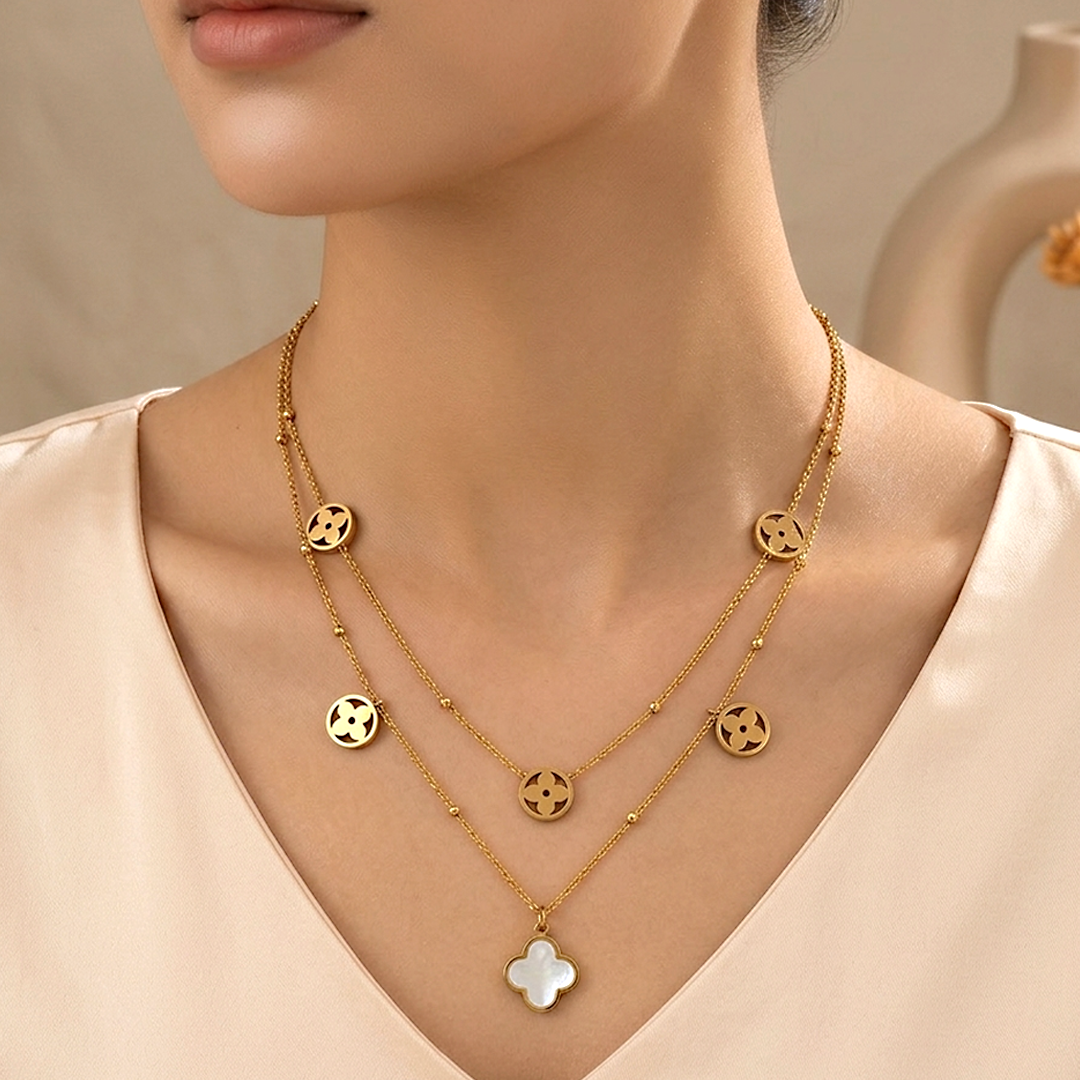 White Gold Clover Pendant