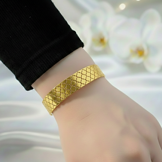 Wide Gold Pattern Bracelet
